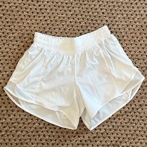 Lululemon White Hotty Hot Shorts - Size 4 Tall